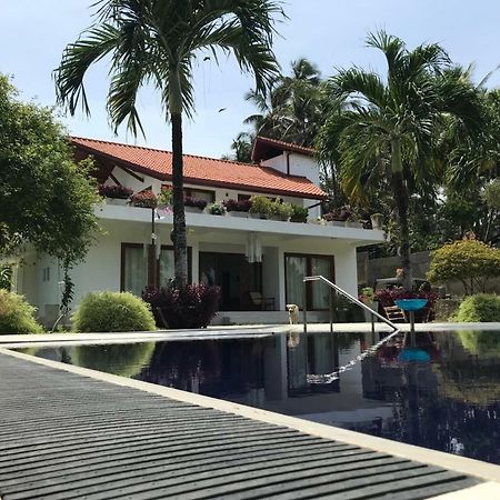 Colibri Villa Maggona エクステリア 写真